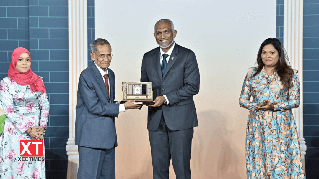 ދިވެހިރާއްޖޭގެ ތަޢުލީމަށް ޚިދުމަތްކުރުމުގެ އެންމެ މަތިވެރި ޝަރަފު ޑޮކްޓަރ މުޙައްމަދު ޒާހިރު ޙުސައިނަށް އަރުވައިފި
