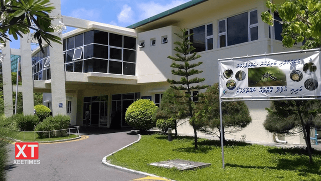 ހުޅުމާލެ ހޮސްޕިޓަލް: ޑޮކްޓަރަށް ދައްކަން ކިއުގައި އެތައްއިރެއް، ބަލިމީހުންނަށް ބޮޑު ތަކުލީފެއް!