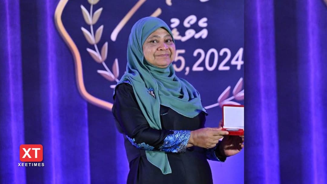 އައިންތު: ސްޓްރޯކެއް ޖެހި ގޮނޑީގައި އިންނަން ޖެހުމުން ފެށި ދަތުރަށްފަހު ރެހެންދި އެވޯޑު