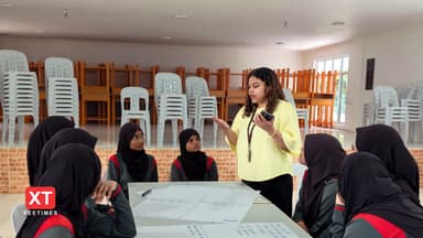 ބީއެމްއެލް އިން ފުނަދޫ އަދި މިލަންދޫ ސްކޫލު ދަރިވަރުންނަށް އައިސީޓީ ދާއިރާގެ މައުލޫމާތު ސެޝަނެއް ކުރިއަށްގެންގޮސްފި