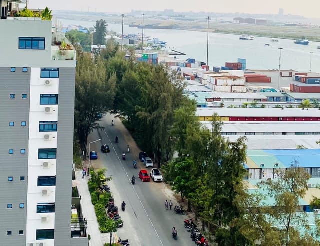 މަގުމަތީގެ އަމާންކަން އެއްމެންގެ ރައްކާތެރިކަން!