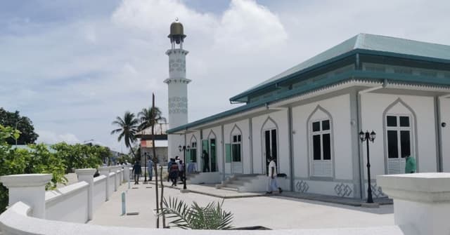 ހިޖުރައިން ލިބޭ މަތިވެރި ފިލާވަޅުތައް