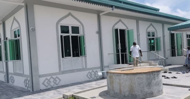 ދީނީ ނަސޭހަތް: ގެއްލެނިވެ ހަލާކުވެފައިވާ މީހުންގެ ތެރޭގައި ތިބާ ނުވާށެވެ!