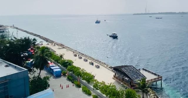 ރަސްފަންނަށް 6 އަހަރު: ގިނަ ބޭނުންތަކެއް ހިފޭ
